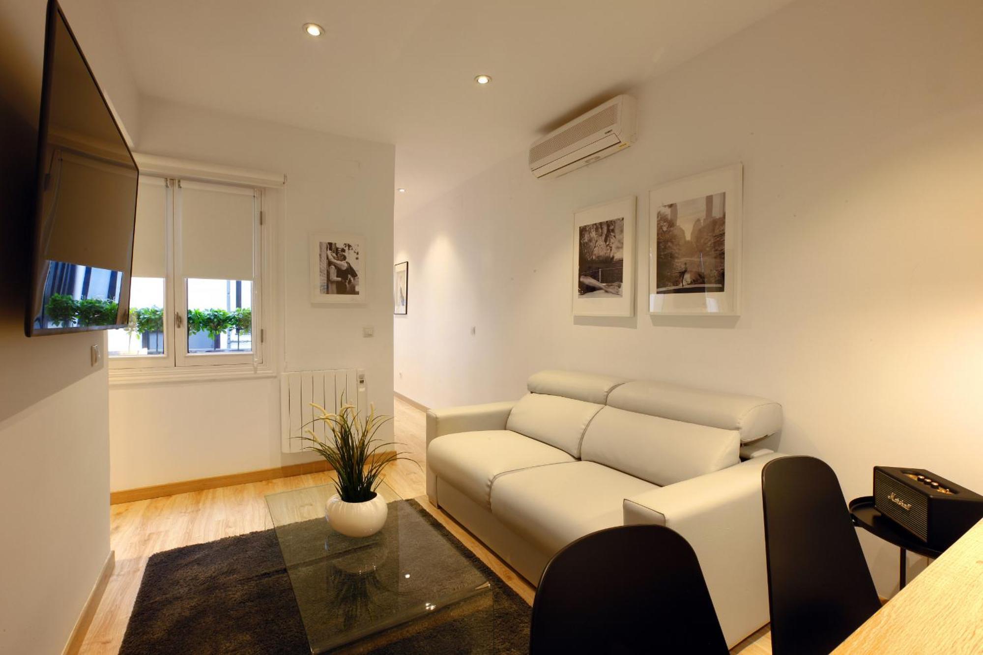 Atocha Suite - Barrio De Las Letras Madrid Exterior foto